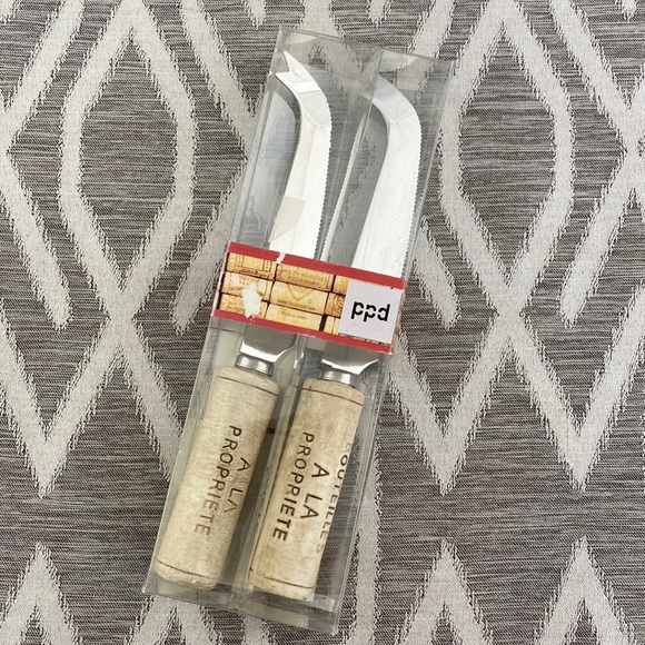 Wine Cork Cheese Knife Set NWT (not actual cork) - Picture 1 of 3